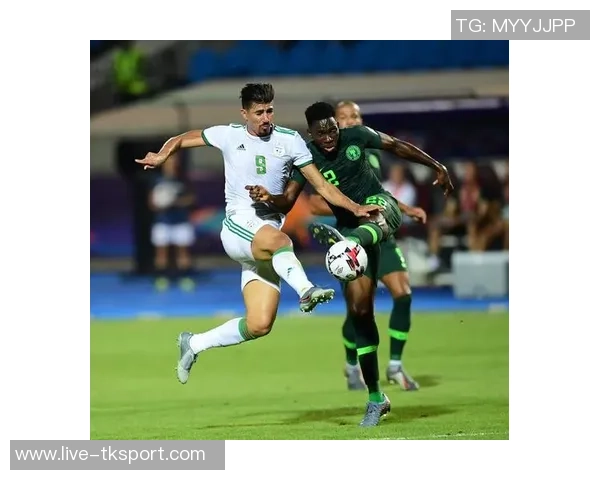 塞燃佣与阿尔及利亚的较量：一场足球战术与激情的巅峰对决